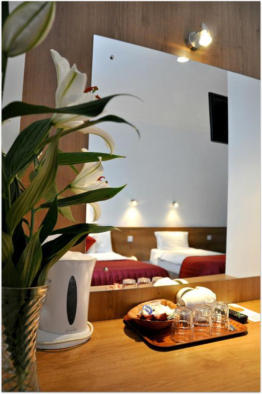 Maple Hotel Дублін Екстер'єр фото